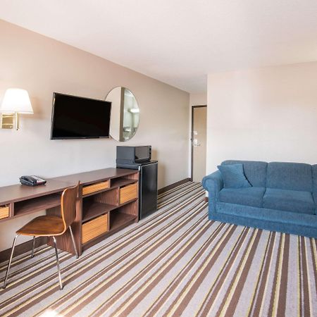 Hotel Super 8 By Wyndham Nevada Zewnętrze zdjęcie