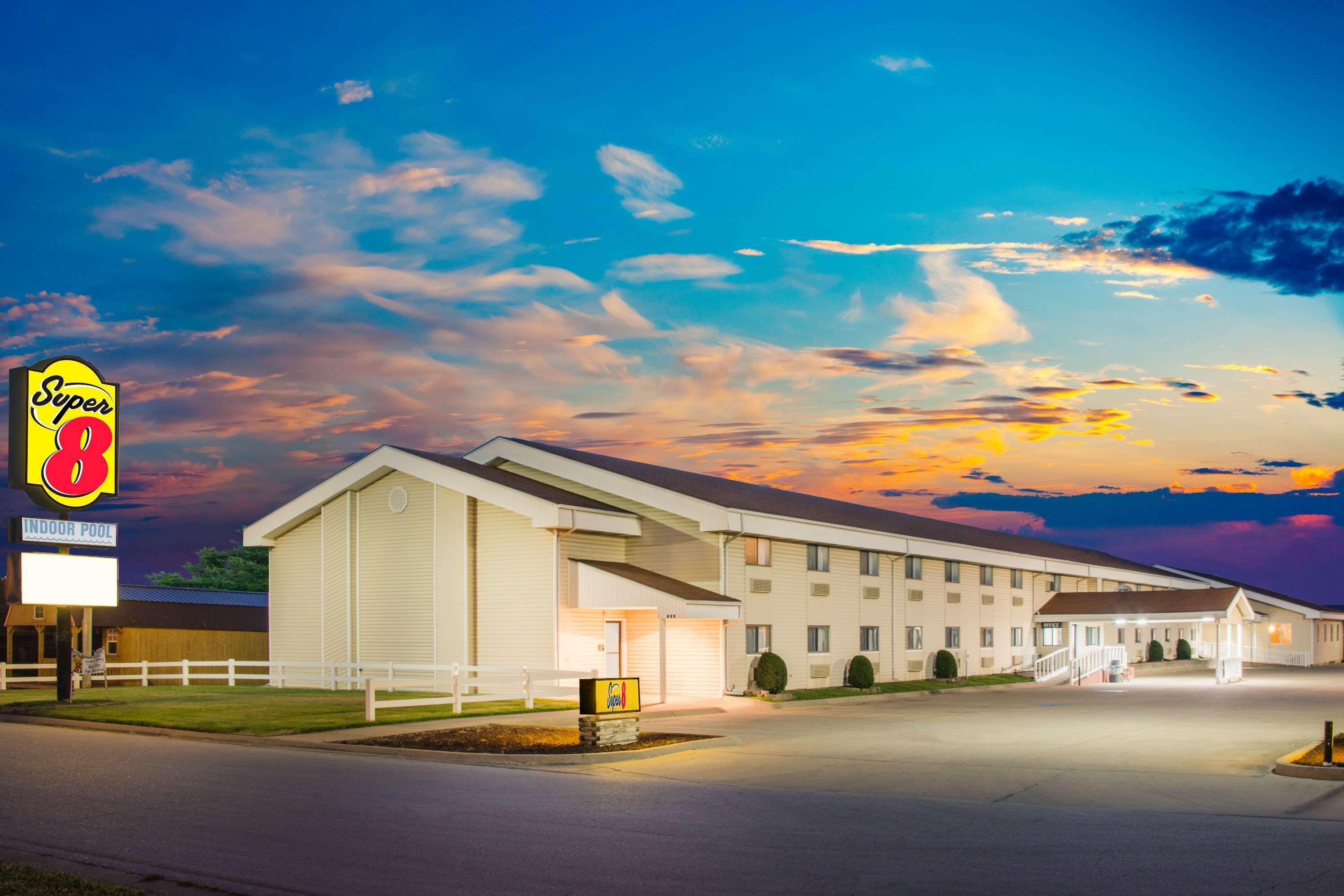 Hotel Super 8 By Wyndham Nevada Zewnętrze zdjęcie